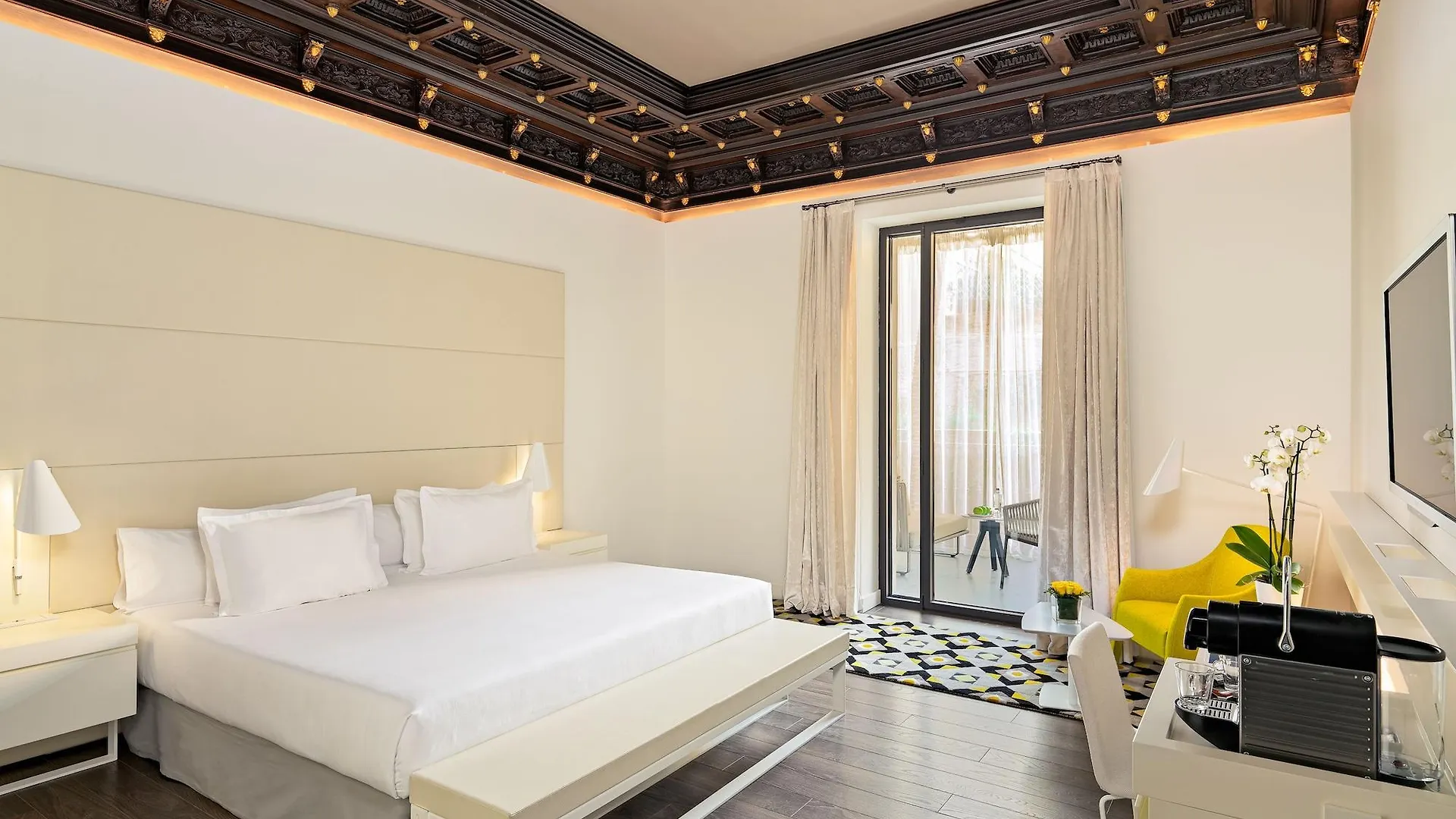 ****  H10 Urquinaona Plaza (Adults Only) Hotel Barcelona Spain