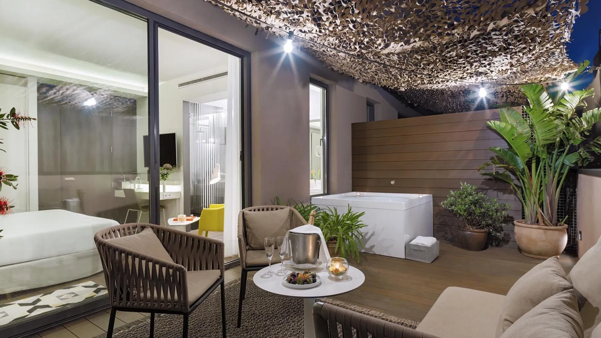 H10 Urquinaona Plaza (Adults Only) Hotel Barcelona