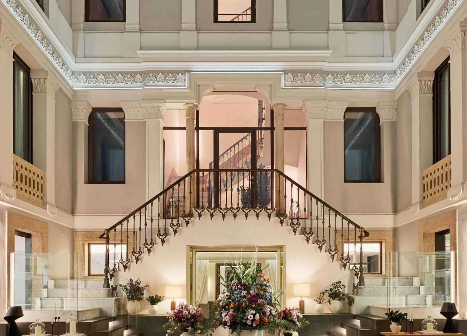 H10 Urquinaona Plaza (Adults Only) Hotel Barcelona
