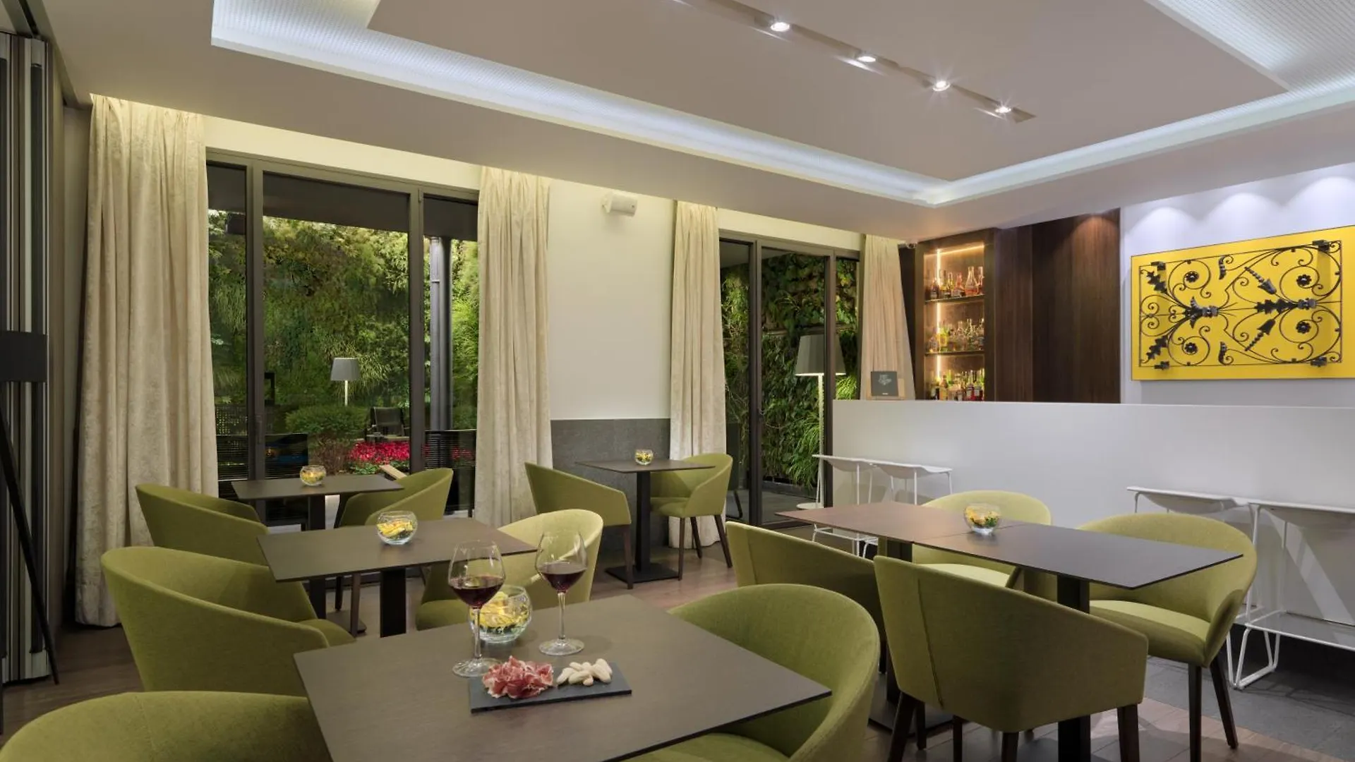 H10 Urquinaona Plaza (Adults Only) Hotel Barcelona Spain