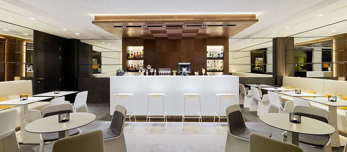 H10 Urquinaona Plaza (Adults Only) Hotel Barcelona 4*,