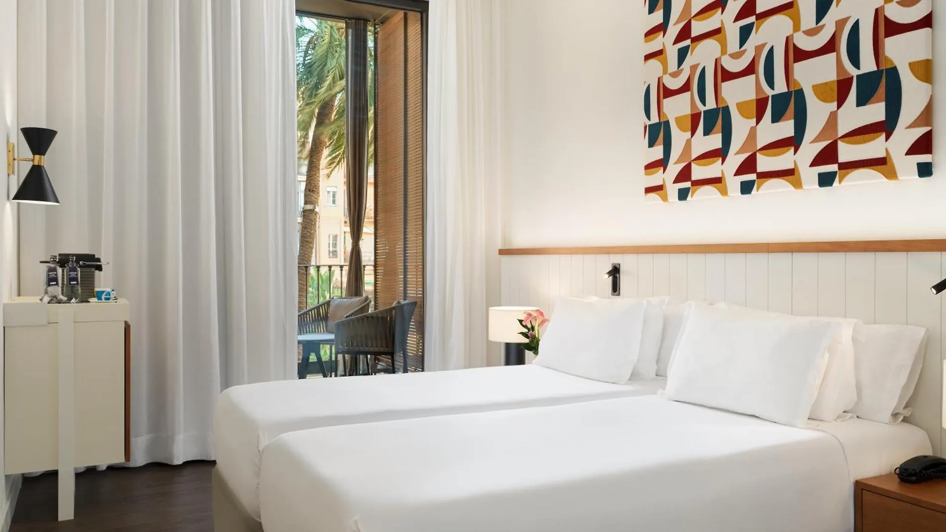 ****  H10 Urquinaona Plaza (Adults Only) Hotel Barcelona Spain