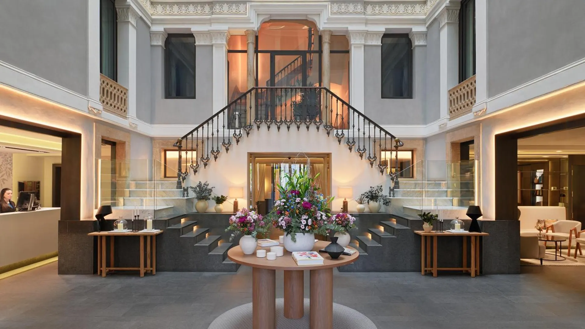 H10 Urquinaona Plaza (Adults Only) Hotel Barcelona