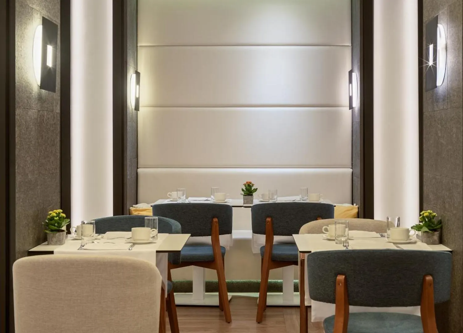 H10 Urquinaona Plaza (Adults Only) Hotel Barcelona 4*,  Spanien
