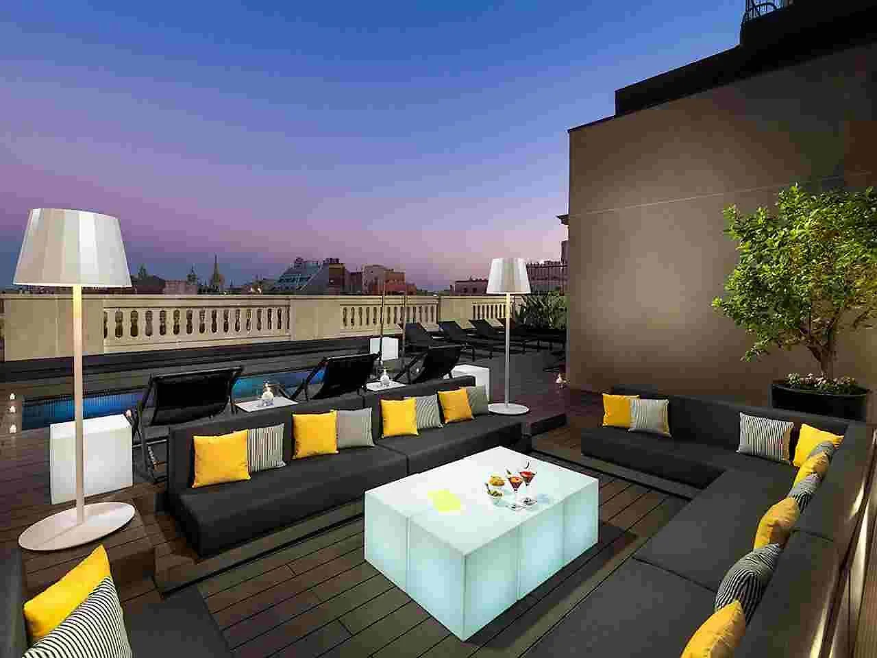 H10 Urquinaona Plaza (Adults Only) Hotel Barcelona 4*,